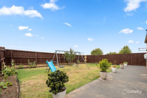 Property photo of 133 James Melrose Drive Brookfield VIC 3338