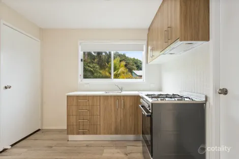 Property photo of 4 Woodrow Place Figtree NSW 2525