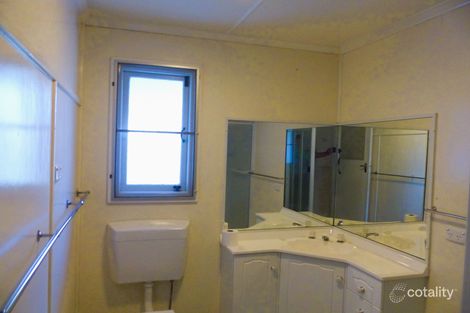 Property photo of 18 Broad Street Cunnamulla QLD 4490