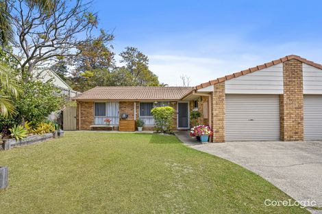 Property photo of 2/74 Village Way Oxenford QLD 4210