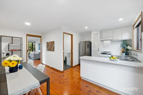 Property photo of 2/62 Edward Street Macleod VIC 3085