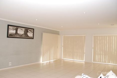 Property photo of 1/3 Sunline Avenue Noble Park North VIC 3174