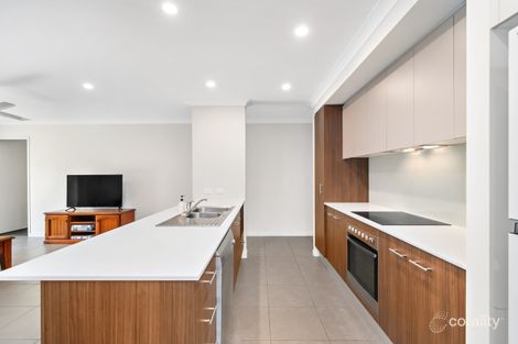 Property photo of 3 Boyne Close Holmview QLD 4207