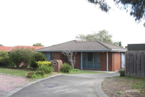 Property photo of 10 Messmate Court Berwick VIC 3806