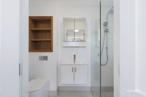Property photo of 16/19 Surfview Road Mona Vale NSW 2103