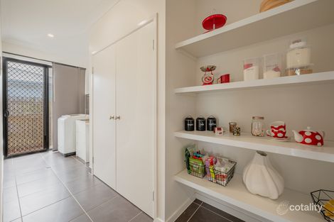 Property photo of 42 Eloise Street Mount Low QLD 4818