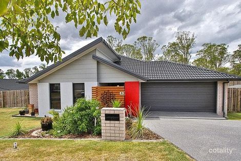 8 Parkwood St, Fernvale, QLD 4306