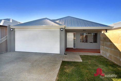 Property photo of 7 Ivy Rock Way Australind WA 6233