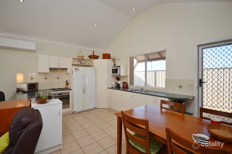 Property photo of 2/4 Seakist Retreat Kalbarri WA 6536