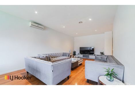 Property photo of 102 Newbury Boulevard Craigieburn VIC 3064