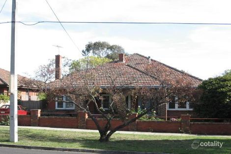 11 Graham Pl, Box Hill, VIC 3128