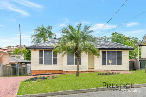 17 Norfolk Ave, Fairfield West, NSW 2165