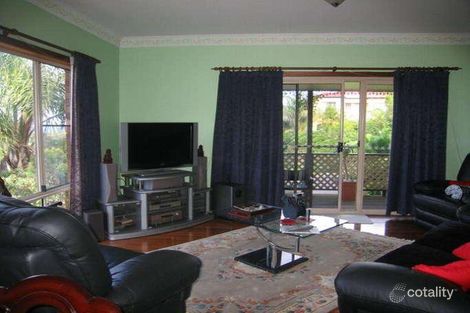 Property photo of 24 Goondooloo Drive Ocean Shores NSW 2483