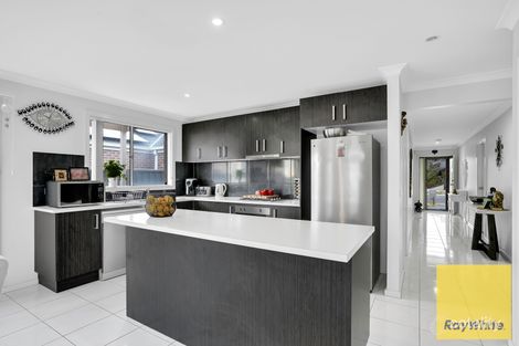 Property photo of 38 Zodiac Way Fraser Rise VIC 3336