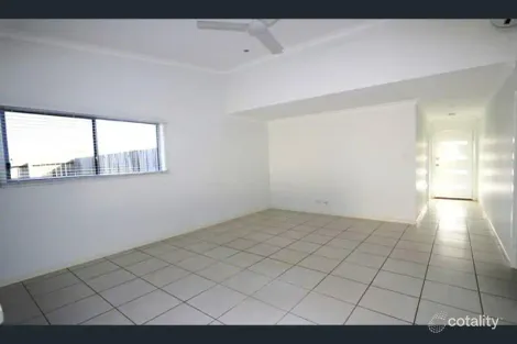 Property photo of 26/8 Hillcrest Street Emerald QLD 4720