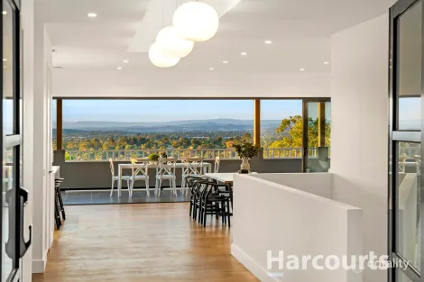 Property photo of 10 Lachlan Road Boronia VIC 3155