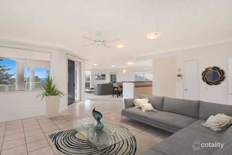 Property photo of 2/100 Pacific Parade Bilinga QLD 4225