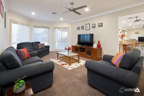 Property photo of 4 Arthurs Drive Warragul VIC 3820