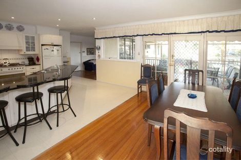 Property photo of 12 Grantley Drive Glen Waverley VIC 3150