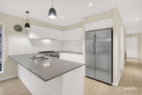 Property photo of 7 Camberwell Parade Mickleham VIC 3064