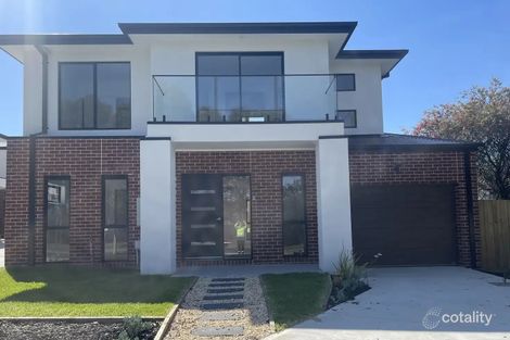 40 Warren Cl, Narre Warren, VIC 3805