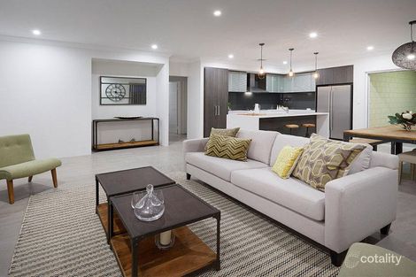 Property photo of 2 Trapeze Court Ocean Reef WA 6027