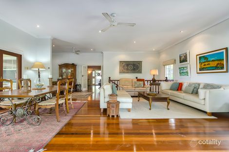 Property photo of 11 Mervyn Grove St Lucia QLD 4067