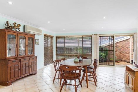 Property photo of 10 Silverleaf Row Menai NSW 2234