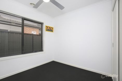 Property photo of 16 Deerbrook Circuit Wollert VIC 3750