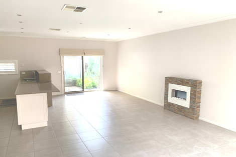 Property photo of 1 Hamlet Street Greensborough VIC 3088
