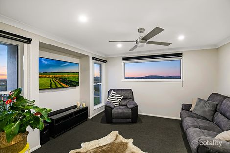 Property photo of 10 Carla Crescent Westbrook QLD 4350