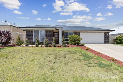 11 Muttama Pde, Gobbagombalin, NSW 2650