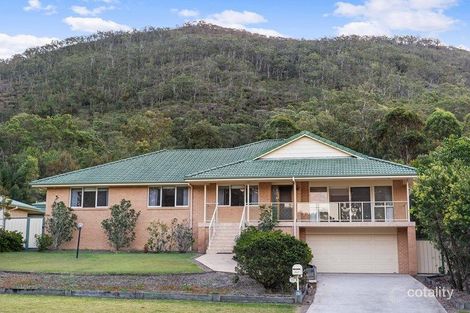 Property photo of 42 Carnarvon Drive Beerwah QLD 4519