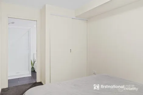 Property photo of 2/37 Ineke Drive Kingston TAS 7050