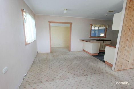Property photo of 5 Park Lane Crows Nest QLD 4355