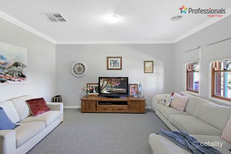 Property photo of 7 Yanko Crescent Bourkelands NSW 2650