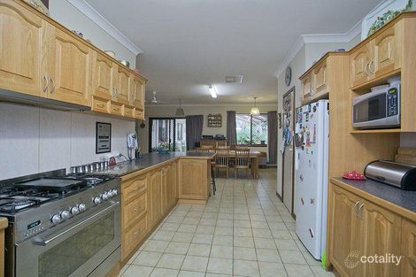 Property photo of 40 Robins Road Kalamunda WA 6076