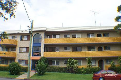 Property photo of 6/9 Holborow Close Surfers Paradise QLD 4217