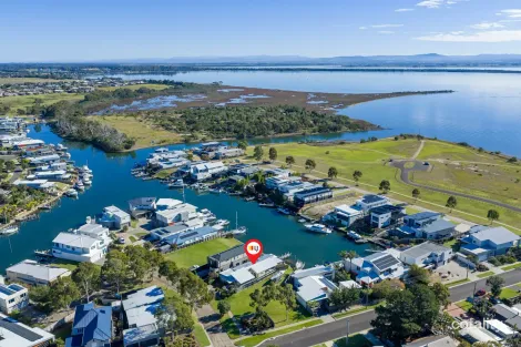 Property photo of 21 The Point Paynesville VIC 3880