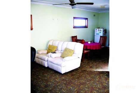 Property photo of 64 Baumans Road Peakhurst NSW 2210