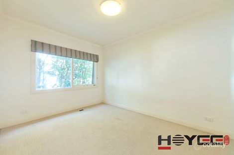 Property photo of 5 Orchard Crescent Mont Albert North VIC 3129