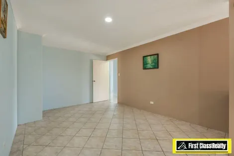 Property photo of 7 Snowdonia Court Ballajura WA 6066