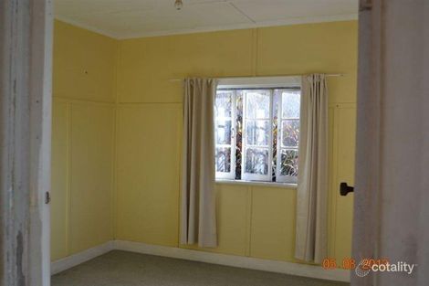 Property photo of 26 Broad Street Labrador QLD 4215