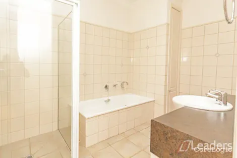 Property photo of 2/23 Barbara Avenue Glen Waverley VIC 3150