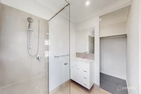 Property photo of 10 Doyles Circuit Kelso QLD 4815