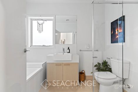 Property photo of 2 Seacrest Place Mount Martha VIC 3934