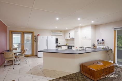 2264 Henty Hwy, Cavendish, VIC 3314