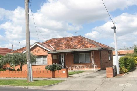 8 Whitelaw St, Reservoir, VIC 3073