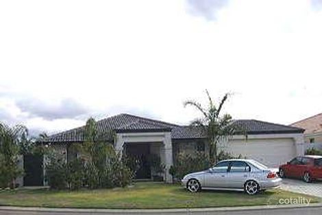 19 Eastwood Pde, Canning Vale, WA 6155