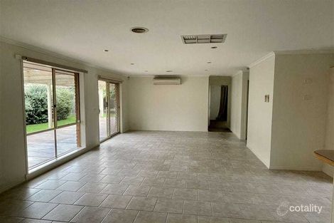 Property photo of 20 Shaftsbury Avenue Berwick VIC 3806